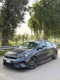 كيا فورتي 2023 جيتي لاين  فول الفول   بصمه وفتحه   كشن جلد   ستيرن حرف...