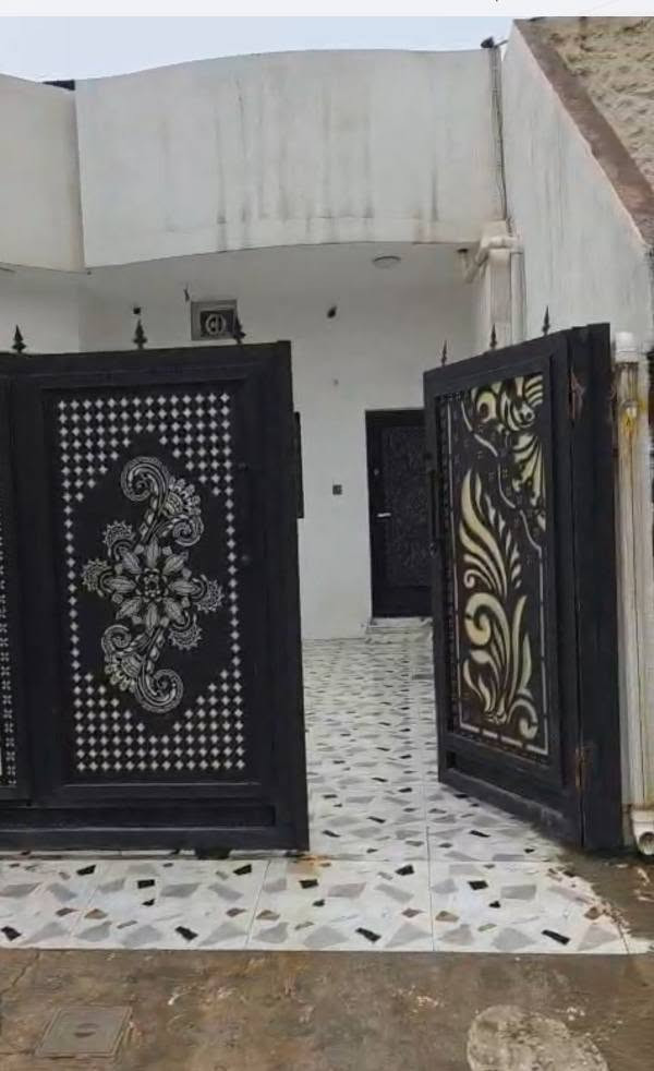 سلام عليكم دار للبيع بسعر مناسب 220متر عنوان كركوك حي العسكري الحولي قرب جامع ام القرى ***********
