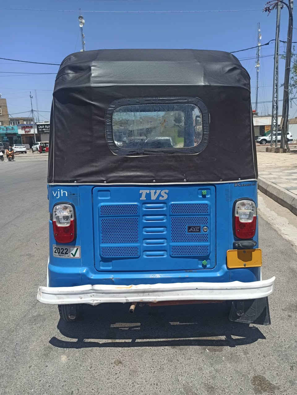 السلام عليكم
tvs
٢٢ رقم واسط. مكلف بالنشر
(٧) وبيها مجال
***********
الحي
