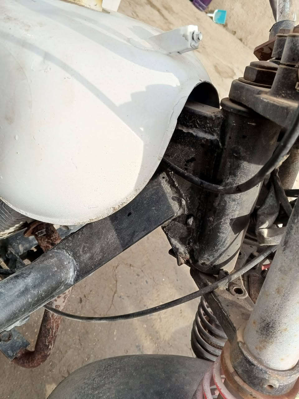 السلام عليكم ستوته للبيع موديل 16 كلك السعر 700وبيه مجاني ***********
