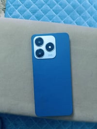 ريدمي سي ٦٣ • ١٢٨ • خدش خفيف بالشاشة