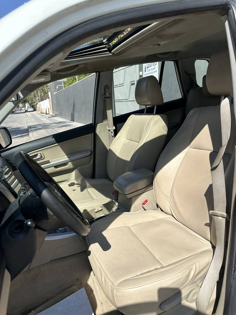 ساسوكي فيتاره 2016 فول مواصفات
محرك / كير / تبريد ثلج 

جداً نضيفه بدون اي نقص 

فول مواصفات بصمه / شاشه كامره سلايد روف

رقم كربلاء الجديد بأسمي

السعر 88 ورقه قفل 

مكاني بغداد

***********
