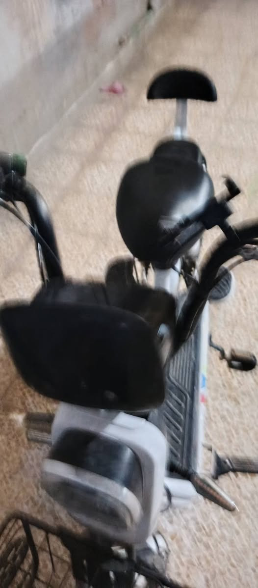 سلام عليكم ماطور للبيع أربعة نمر السرعة الحقيقي 50 لايت عالي ناصي هورن اشاير يمين يسار مدخل شاحنه 5 بطاريات امبدل بطاريات اصليه صارلو شهرين من مبدلات ماطور نصيف ما يعوزو شي السعر 150 وبي مجال مكاني حي انتصار شارع 30


**إذا كنت صاحب هذا الإعلان وتريد حذفه لأي سبب، رجاءا أرسل رسالة إلى الدعم الفني**