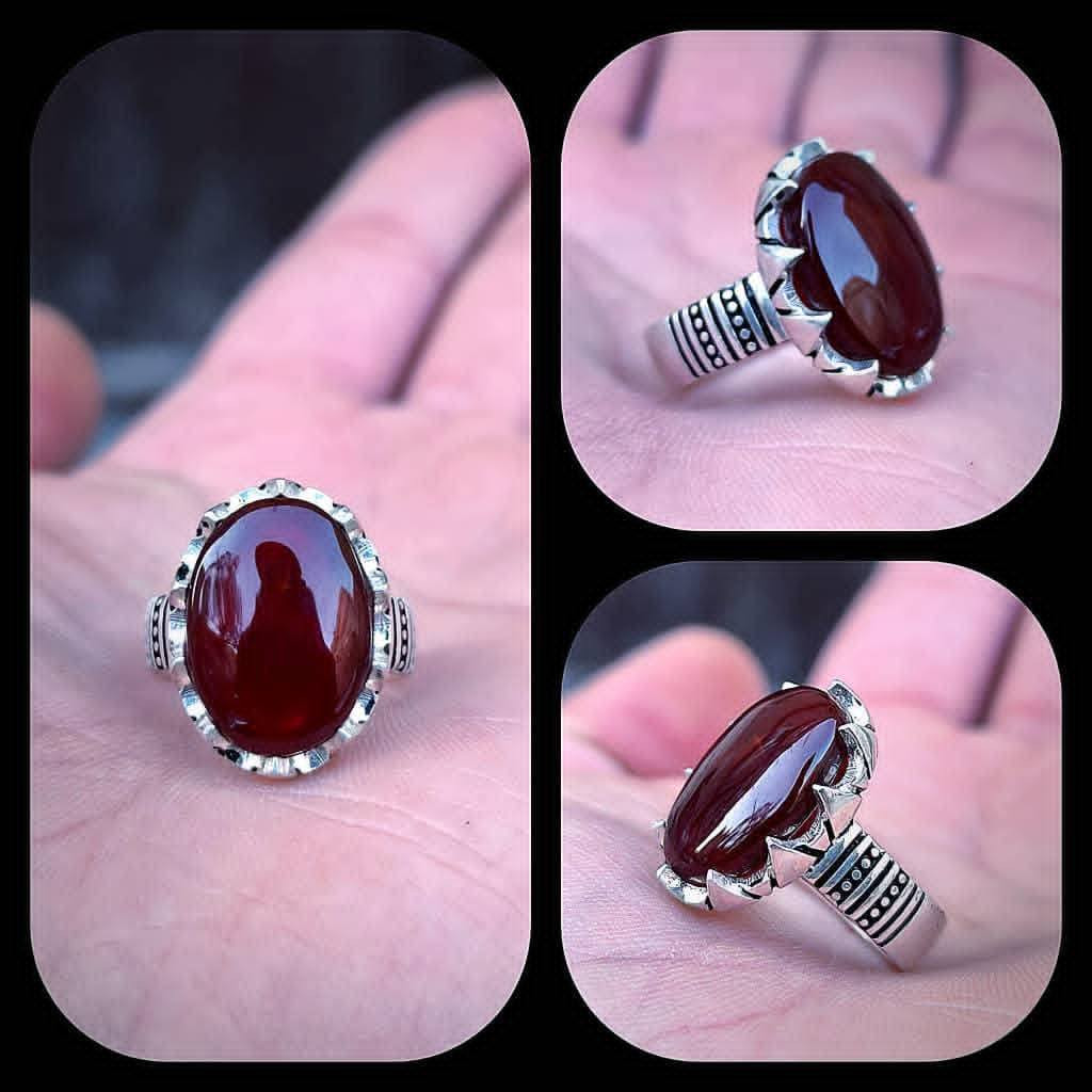 عن أي جمالٍ يتحدثون؟!
 بعد رؤية هذه القطعة المهيبه😎، لا يبقى للحديث مجال!
اختيار مثالي للإهداء أو لإكمال إطلالتك اليومية بثقة وتميّز.
📩 للتواصل والطلب على الرقم واتس اب/00967779960377
نوفر كل الطلبيات جمله/تجزئه
🚚 توصيل متاح
💎 الجودة التي تستحقها
#خواتم_فضة_عقيق_يماني_احجار_كريمه_تحف_وهدايا_عيار925_مدينةالفضيات_silvercity_silver_Ring_rings_agate


**إذا كنت صاحب هذا الإعلان وتريد حذفه لأي سبب، رجاءا أرسل رسالة إلى الدعم الفني**