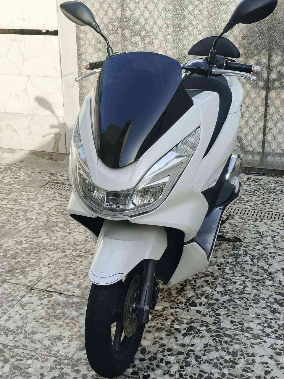 سلام عليكم بي سي إكس جيل الثاني 
جي إف ياباني مكفولة كفاله عامه
ماشيه 42الف دوسان نيكل 
سبايدر أبو تجوه نيكل +حساس زدحام
ستان حساس + سستم نيكل +صالنصه رياضي
دراجه مكفولة كفاله عامه شلعه معدل خير من الله 
سكن بغداد حي النصر   ***********
