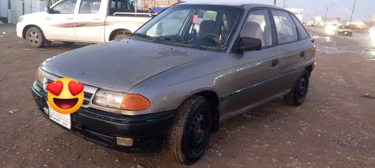 السلام عليكم
اوبل استره للبيع1993 
#السعر43 وبيها مجال 
محرك 16 دوش
سنويه لل2028
كابون بانزين
شرط بدون صبغ بدون ضرر
شرط التحويل
كهربائات كلها شغاله
محرك كير شرط
طخم تاير جديد
طخم صدر جديد
***********
