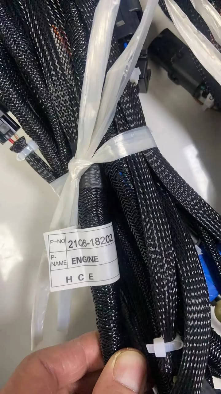 ضفيرة الأسلاك الرئيسية لمحرك حفارات هيونداي #قطع_غيار_الحفارات


**إذا كنت صاحب هذا الإعلان وتريد حذفه لأي سبب، رجاءا أرسل رسالة إلى الدعم الفني**