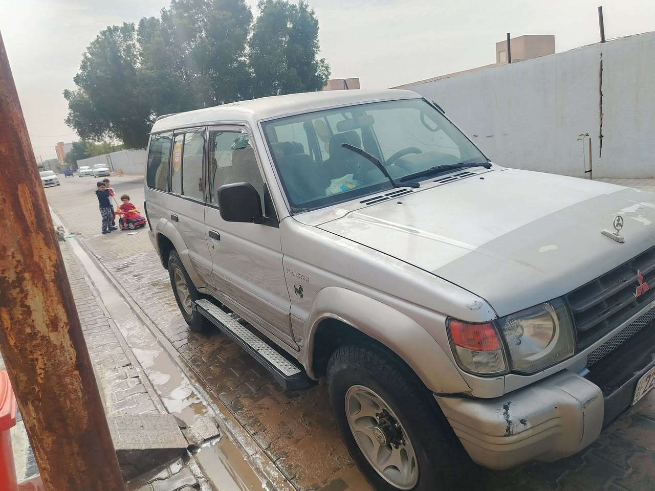 باجيرو للبيع مديل 2000 محرك بلادي 3000كفاله كير كفاله سياره جهزه من كل نواحي كير عادي مكاني كربلاه *********** سعر 52 بيها مجال بصيط شراي يجي ويشوف ويدلل الله شاهد احله من صور
