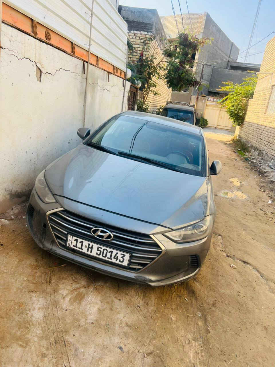 سلام عليكم من رخصت الادمن النترا موديل 18وارد واحد علا واحد مكينه 2000كير اي تي   اي استفسار اني حاضر هاتف ***********اني مكلف بالنشر أسعر 118بيه مجال قليل مكاني كربلاء
