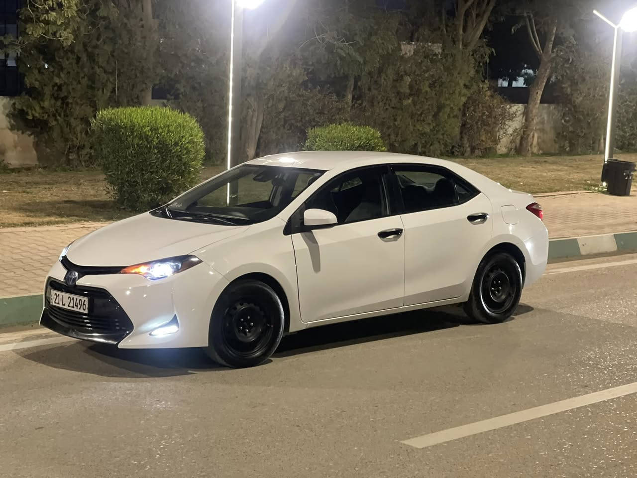 كورلا أمريكي 
موديل ٢٠١٩
موصفات Le
سعره ١٣٣ بيع مستعجل
لونه ابيض ثلجي رقم سليمانيه مجدد لحد ٢٠٣٠
داخله لونين السياره 
محرك ١٨٠٠ المرغوب 
محرك كير مكفول من كل النواحي 
رادار حجر 
ارضيه مغلقه
تبريد تدفئه كله شغال
السياره ما ناقصه دينار كامله وجاهزه 
ضرره بونيد وجاملغ امريكا وباب بالعراق 
اربع اصابع بارد بحافة السقف 
ماشيه ١٠٢ الف ميل
مكاني كفري اتصال فقط 
***********
