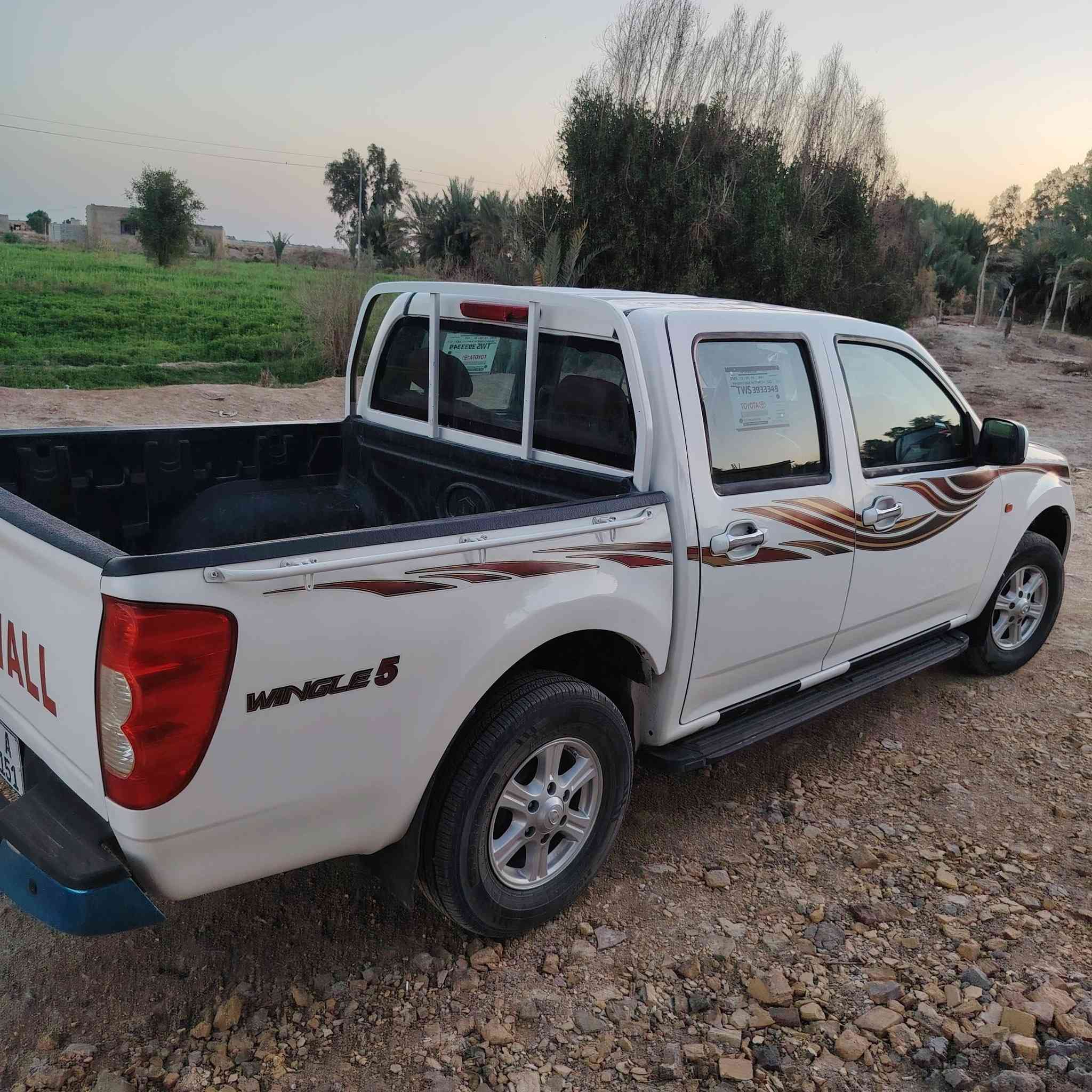 كريت ويل 21 سياره مصبوقه عام سبب طبك غرفته محتركه
سياره رقم قادسيه انكليزي
صبق فقط لاظربه ولاتبديل كير ومكينه ككلش نضيفة
حداديه تخم تاير كله جديد
السعر 85 وبيه مجال الشراي يتصل
***********
