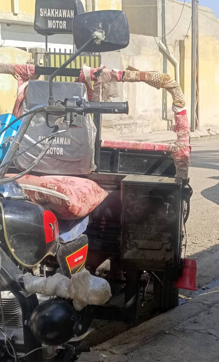 للبيع موديل 2025 فول نضافه لاستفسار ***********
*********** يرهم بيع او يرهم مراوس
