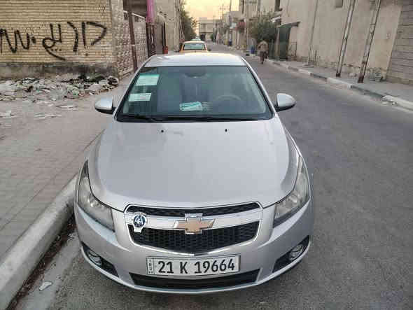 السلام عليكم شوفر كروز للبيع سياره موديل 2013 العنوان بغداد سياره جديده مكينه وقير وحداديه تخم تاير بالكرتون السعر 80 وبيها مجال حق الجيه العنوان بغداد الاستفسار برقم الهاتف***********
