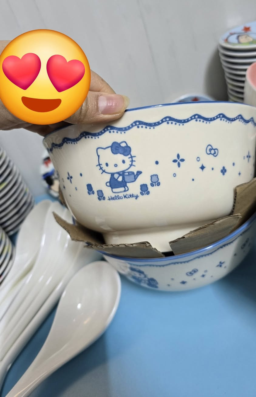 شلعه فرفؤريات السعر ٣٥ مع التؤصيل بلاش البلاش 
كاسه كبير ٢
كاسه رؤبه شخصيات ١١
ملعقه شؤربه ٧
ماعؤن شاي شاي ٦١


**إذا كنت صاحب هذا الإعلان وتريد حذفه لأي سبب، رجاءا أرسل رسالة إلى الدعم الفني**