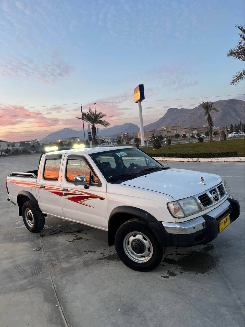 ***********-***********
نیسان مۆدێل۲٠٠۳ ، بە نزین   ئیستیراد خاس ،  کیتابی موزایدە بۆ کراوە ،کۆدی ئاسایشی هەیە بە ناو خۆمەویە  گێر و مەکنەو ئەکسلی بەشەرت ،تەبرید و پاوەر  کامل لایتی پێشەوە و دواوەی تازەیە ،سەیارەکە دەحم و لێدراو و موس و براوەی نییە  ، لە جوانیدا نمونەیە نرخی تەنها 72 گەلاو معامەلە ، تکایە گەر موشتەری بویت تلفۆن بکە ولامی نامە نادەمە

***********-*********** السليمانية, العراق

