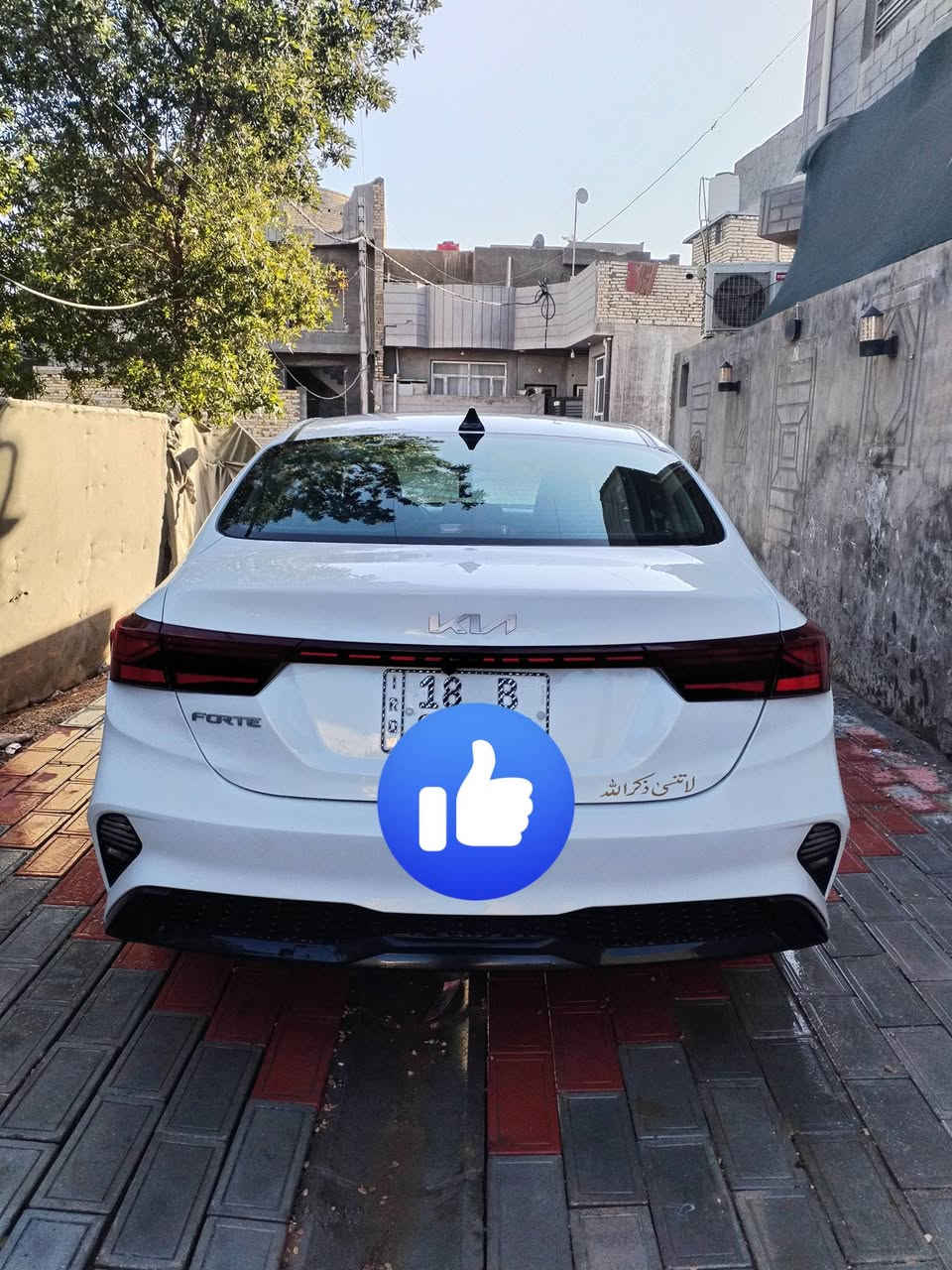 فورتي ٢٤ باسمي رقم بابل حادث فقط بارد بالبنيد واضح مثل الصوره بدون صبغ وبدون ايرباك بدون فتح ليبل واحد  موصفات نص فول ماشيه 15  مكان طويريج استفسار اتصل ***********
***********
