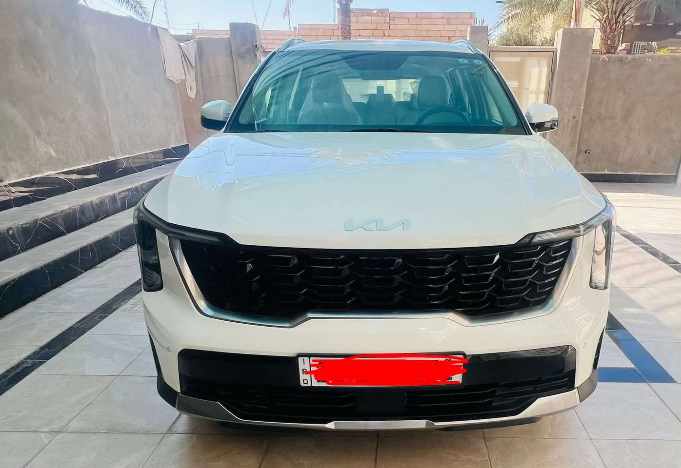 السلام عليكم 
سورنتو 2024. رقم بغداد بأسمي. تحويل مباشر 
موصفاتها 
6 سلندر 
داتشو 
ويل 20 
حساس امامي خلفي 
قياده ذاتيه 
 وباقي موصفات السورنتو المعروفه 
كفاله عامه 
ماشيه 51 الف

للاستفسار واتساب  ***********
