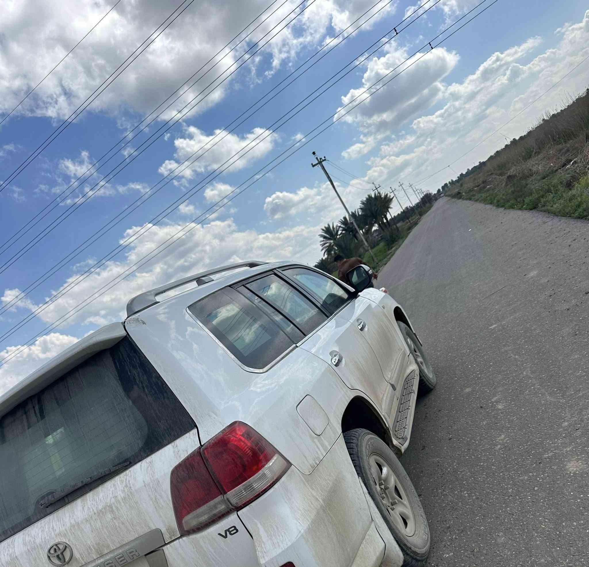 لانكروز موديل 2011 كفاله عامه بدون
 تحويل محرك كاز كير عادي السياره مصفحه السعر 97 مكان السياره بالحله

***********
