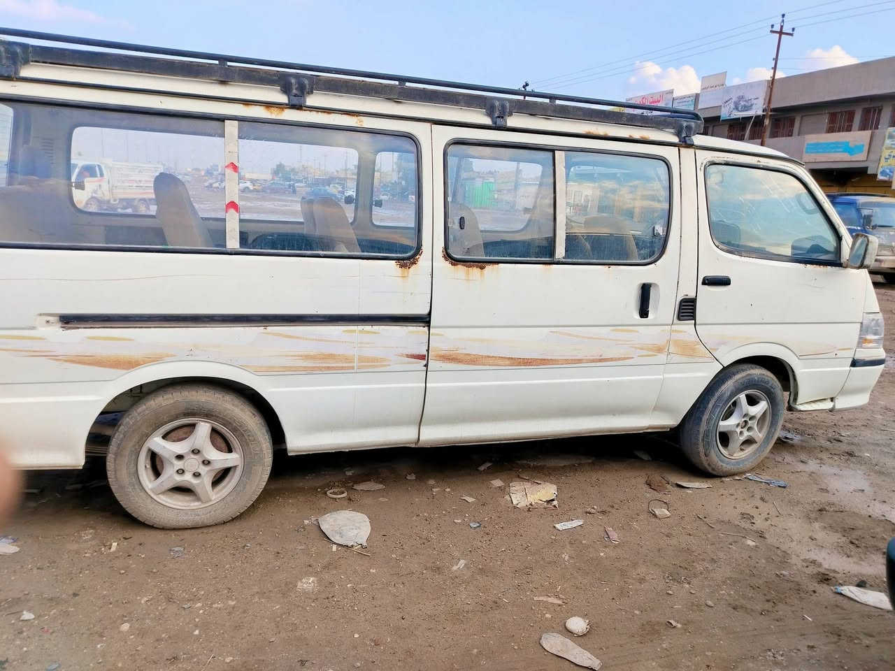 سوبر دير موديل 2009 انبار احمر

محرك بي خيط بخار

كير واكسل تمام

باتري جديد معمره خياسات حجل كامل دوشمه جديد صاحبها جيراني شرط المداور السعر ٣٣

مصفره هيئة وغرامات

*********** واتساب

***********
