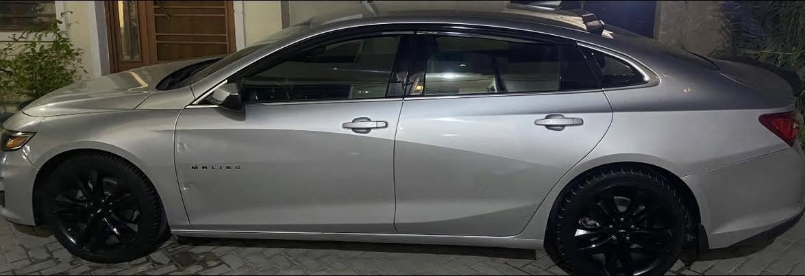 السلام عليكم ماليبو LTموديل 2020للبيع كير ومحرك كفاله سونارها موجود بلمنشور
مواصفات السياره 
ويل حجم 19
تشغيل عن بعد 
بك لايت طياره 
تبريد قطعتين 
ماشيه السياره 127الف 
شاشه كبيره تدعم الكار بلي 
داخل اسود 
كامره دواره 
بجم كبس 
تحكم جهتين 
تخم تاير جديد باتري جديد صدرها نضيف سياره حلوه ونظيفه السعر المطلوب 110وبيها مجال رقم السياره اربيل تحويل ثاني يوم 
عنوان السياره الغزاليه 
للاستفسار الاتصال ع الرقم ***********
