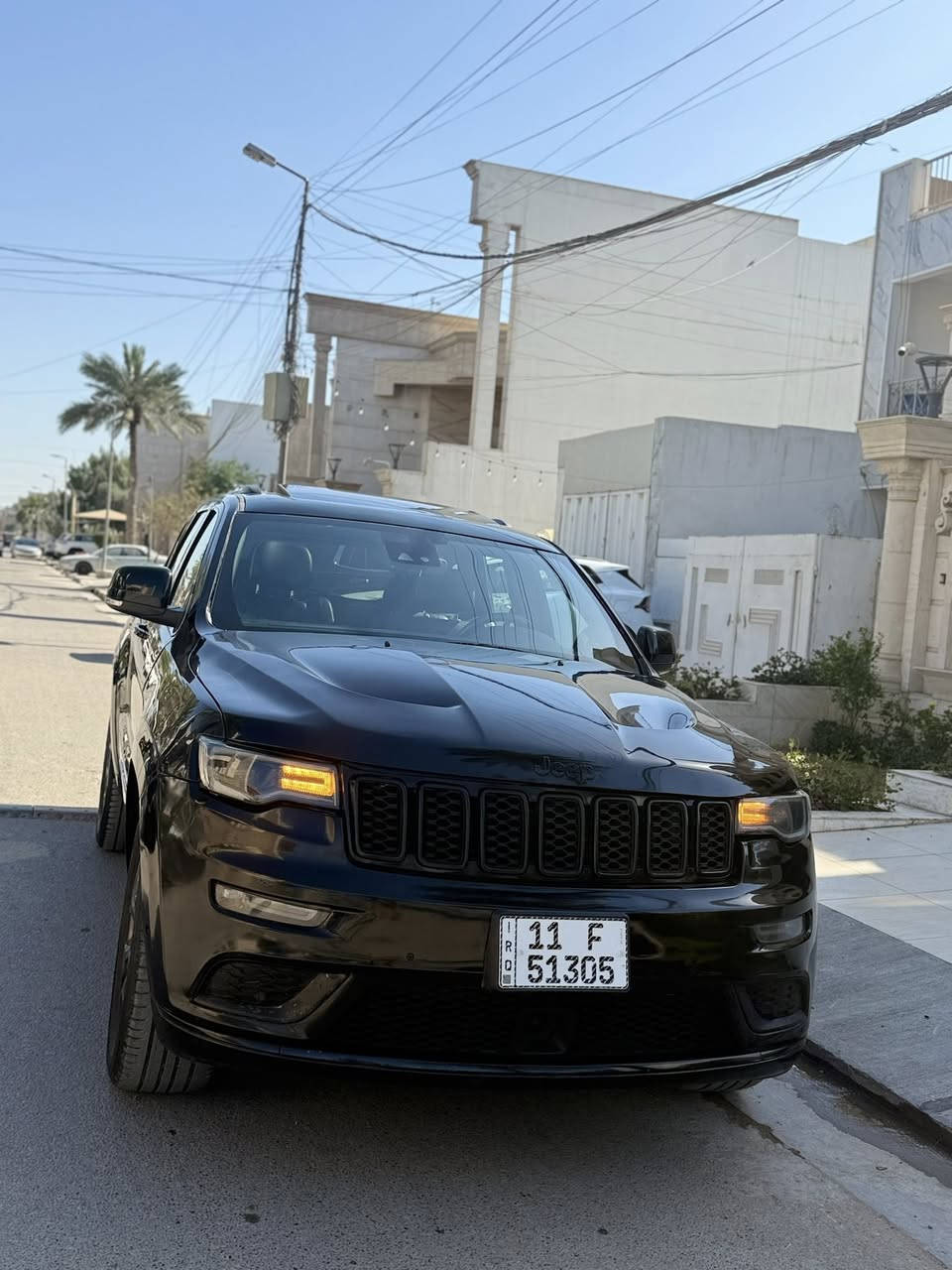 جيب موديل 20 فول 1/1 مواصفات يعني ماكو شي مابيه ماشيه 50 الف حقيقي السياره جاهزه الف ما تصرف عليه صوره الحادث بل منشور سياره بيه 5 قطع صبغ بدون دواخل بدون ارباك رقم بغداد تحويل ثاني يوم مكان السياره بغداد السعر 177وبيه مجال 
***********
