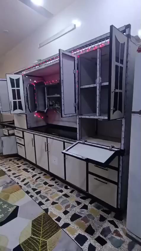 للبيع السعر ٦٥٠ وبي مجال 
٣ امتار مرمر 
١٥٠ سنگ مرمر


**إذا كنت صاحب هذا الإعلان وتريد حذفه لأي سبب، رجاءا أرسل رسالة إلى الدعم الفني**