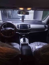 سبورتج موديل ١٦ رقم دهوك بسمي سياره بيهه ٣قطع تبديل مصبوغه عام لاكص ول...