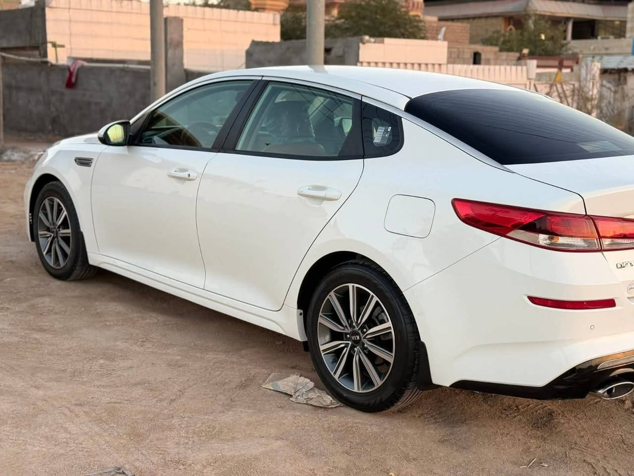 اوبتيما 2020خليجي مكينه 2400دوش  ماشيه 140 الف مكفوله كفاله المواصفات الدوليه رقم بغداد بسمي تحويل ثاني يوم السعر205$وبيها مجال اتصال فقط***********
