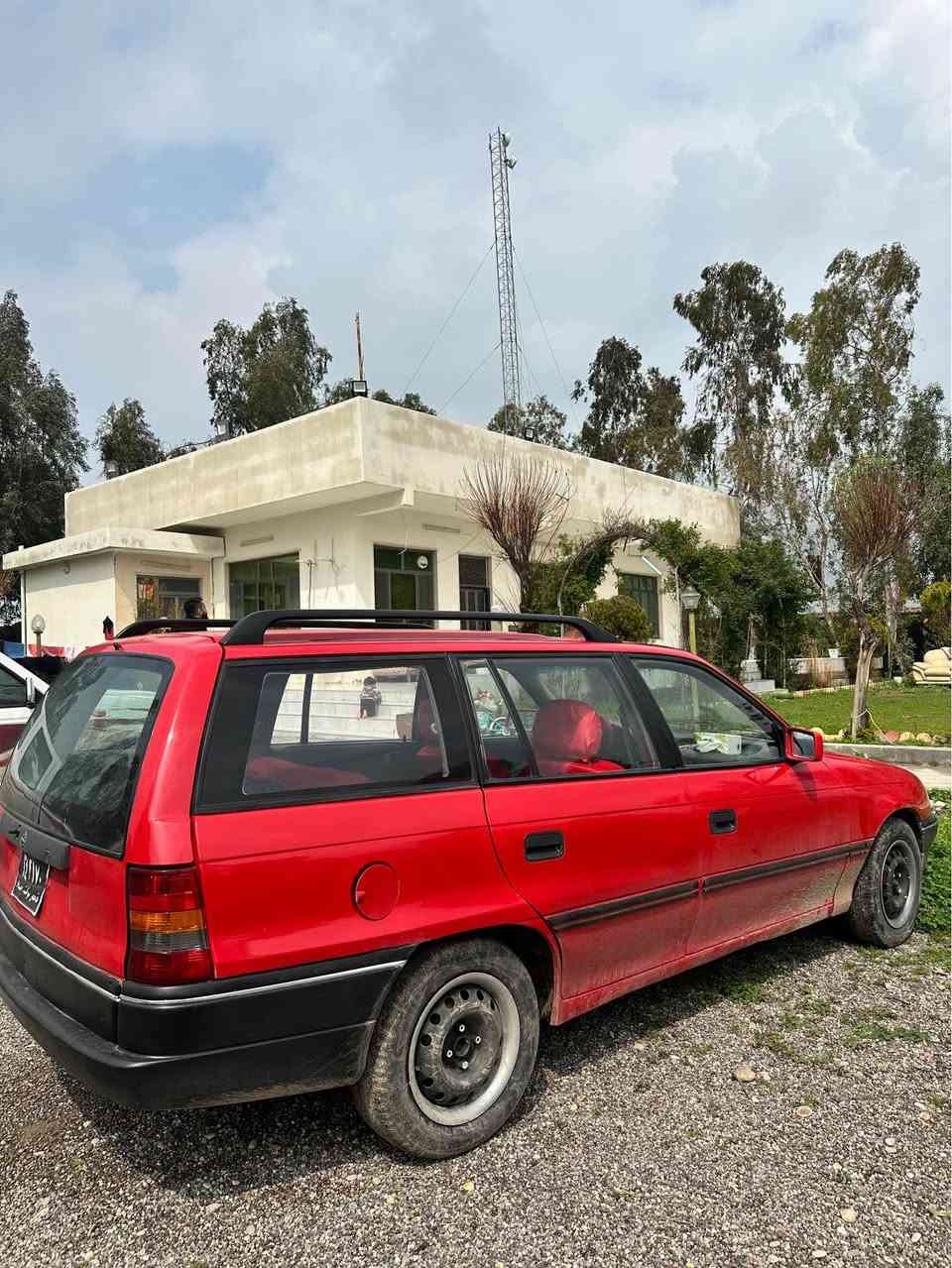 ئۆپڵ ئەسترا مۆدێل ١٩٩٣ ڕەقەم ئەصلی بەشەرتی بەناو کردن و وەکالە سەیارەکە جائیزە و بێ لێدرانە گێر و مەکینە بەشەرت شوێن هەولێر نرخ ٣٢$ وەرەقە و مەجالێکی برایانە
*********** أربيل, العراق
