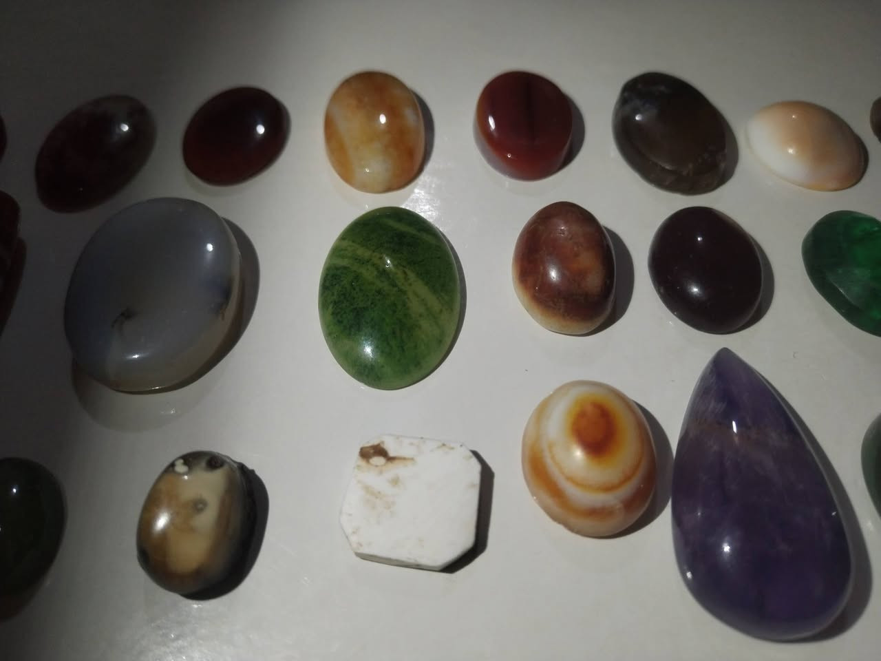 احجار منوعة عدد ٣٢ حجر للبيع كلهن سوة بسعر واذا اتريد مفرد وحد والسعر مناسب للاستفسار خاص


**إذا كنت صاحب هذا الإعلان وتريد حذفه لأي سبب، رجاءا أرسل رسالة إلى الدعم الفني**