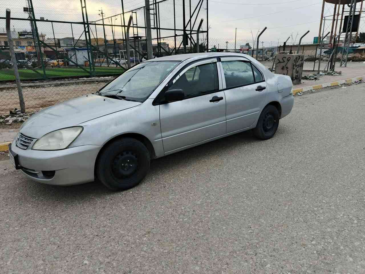 لانسر للبيع موديل 2007 الرقم اربيل الدولي جديده لحد 2029 هزه جديد كير اوتوماتيك محرك كبير سياره بدون ضرر بس بونيت صبغ بدون دواخل شرط الوكاله والتحويل سعر ٦٧ ورقه هذا رقمي ***********مكان سيارة كركوك كل شيء بالشرط
