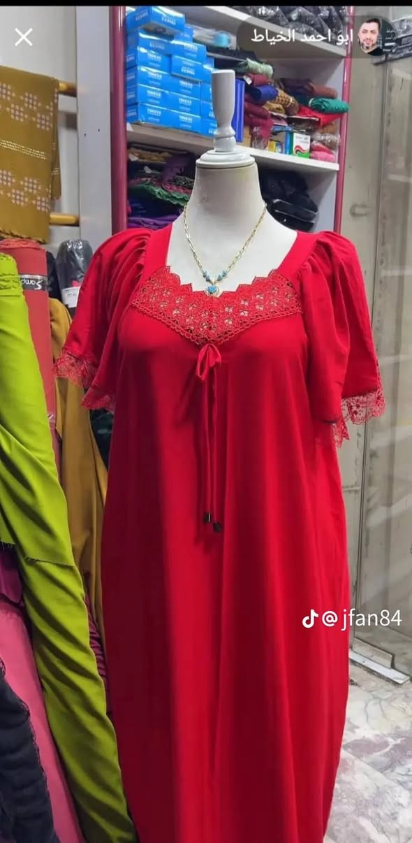 السلام عليكم خياط دشاديش كشمير  من عندي القماش الدشداشه ب ٨  واشتغل حسب طلب الفصال الي يعجبكم مكاني كربلاء حي العامل لاستفسار ع الرقم***********
