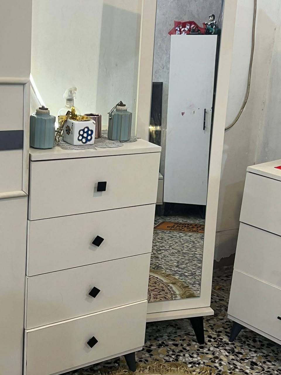 غرفة للبيع السعر 900 وبيها مجال بعدها جديدة اي ضرر مابيها


**إذا كنت صاحب هذا الإعلان وتريد حذفه لأي سبب، رجاءا أرسل رسالة إلى الدعم الفني**