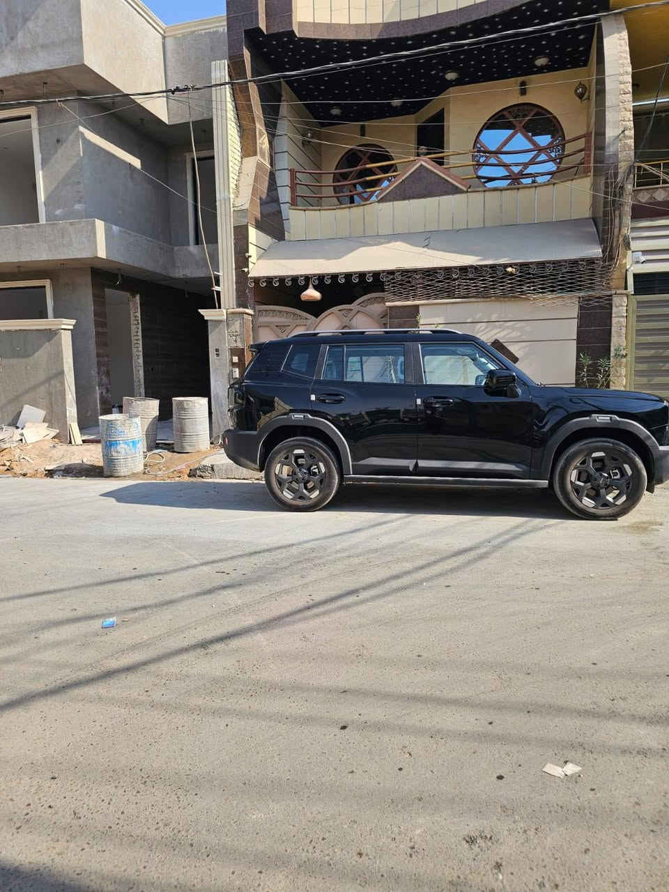 جيتور T1 2026🔥 فئة الـ 26 💣كومفرت🌟 (حارس النجوم)
 
كفالة عامة من كلشي 🤍

1- بصمة 🔐
2- كشنات كهرباء🔥❄️
3- كامرات 360درجة 👀
4- شاشة تفاعلية على الصوت 🖥️🔊تدعم ابل كار بلاي واندرويد اوتو
5-انارة LED محيطية 💡
6- تحديد مسار 🚇
7- سستم سماعات منن SONY
8- كير كرستال 🎡
9- باب الصندوق شفط 🦾
10-استهلاك الوقود 8,83 لكل 100كم
وباقي كثير من المواصفات 

#الون : اسود💣💣

حجم المحرك : 2.000 تيربو ✅
السعر 32,500 مليون 

السيارة ماشية 2000
بغداد/الكريعات 
الرقم *********** بغداد, العراق
