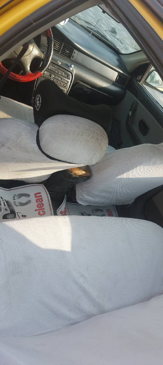 سمند 2010 رقم انكليزي كبل تستلمة جاهز سعرة ٢٧ زرقة بية مجال
***********
