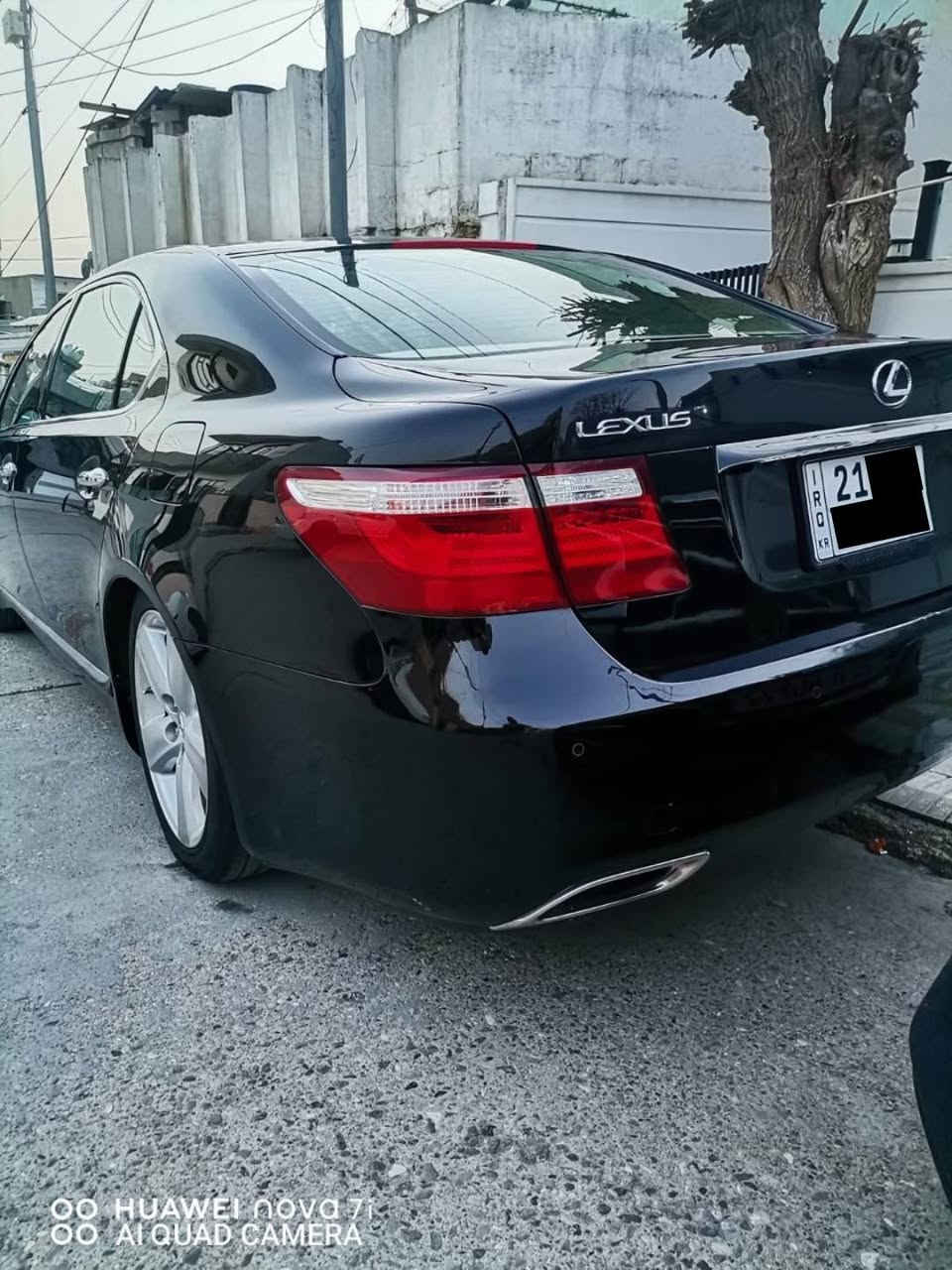 سلام‌علیکم ورحمةالله
کوردی و عربی

LEXUS LS 460L ViP

- مۆدێل 2009

- مەکینە v8  (4.6)
مەکینەی نەکراوەتەوە

- ژمارە  سلێمانی (تابلۆی نوێ) وەکالە و بەناوکردن بەشەرت

- نزیکەی 170 هەزارکم ڕۆیشتووە

فول فول‌ مواسەفاتە
- سلاید
- بەسمە
- دەرگا لارج
- کوشین ڤی ئای پی
-کوشین جڵد ( هەرچوار کوشین کارەبایی + کوشین خزن)
- 4 کوشین هیتەر
- کوشین مەساج
- سیستەمی ( ئیکۆ - نۆرماڵ - سپۆرت - ناوبەفر )
- دەرگا شەفت
- تەبرید مەرکەزی
- پەردە
- اوتۆ ستۆپ Auto Stop
وەزۆر مواسەفاتی دیکە
فول فول مواسەفاتە

سەیارەکە بێ بۆیاغە 1 پارچەی گۆڕاوە بەبیلاد
ایرباگەکانی بیلادیە نەتەقیوە

سەیارەیەکی زۆرجوان و توندوتۆڵە بەناوکردن و گێڕومەکینەی بەشەرت 

نرخی 160 وەرەقەو معامەلەیەکی کەم

شوێن سلێمانی

ژمارەی خاوەنی
۰۷۷۰۷٦۰٦٥٦٤
ئاسیا+ڤایبەر و واتساپ
----------------------------
عربی

سياره ا فخامة يابان
لكزس ال اس فئه رئاسي
LEXUS LS 460L ViP

- موديل ۲۰۰۹

- لون اسود ملكي
 - رقم سليمانيه لوحات جديد تحويل بشرط

- حجم محرك - ٨ سلندر  ٤.٦ علی وضع بلادي مامفتوح

- عداد ۱۷۰ الف كم

سياره فول مواصفات
- بصمه
- سلاید
- باب لارج
- کشن ملکي ViP
- کامل كشنات جلد ومتحرک كهربائي+ میموری
- كشن تبريد و تدفئه
- کشن مساج
- نضام ( اقتصادي - نورمال - سبورت-ثلج snow )
- ابواب شفط
- تبريد مركزي
- اوتوستوب
- بردات خلفي وجانبي
وبيها مواصفات مزيد
فول مواصفات مكفوله

سياره بدون‌صبغ 
واحد قطع مبدل بلادي
ایرباکات کل بلادی

سياره كلش حلو رقم سليمانيه تحويل و گیرمحرک بشرط

سعر ۱٦۰ ورقه وبيها مجال
مكان سليمانيه
 للاستفسار اتصل برقم‌صاحب سياره
۰۷۷۰۷٦۰٦٥٦٤
هاتف-فایبر-واتساب

مع تحياتي أربيل, العراق


**إذا كنت صاحب هذا الإعلان وتريد حذفه لأي سبب، رجاءا أرسل رسالة إلى الدعم الفني**
