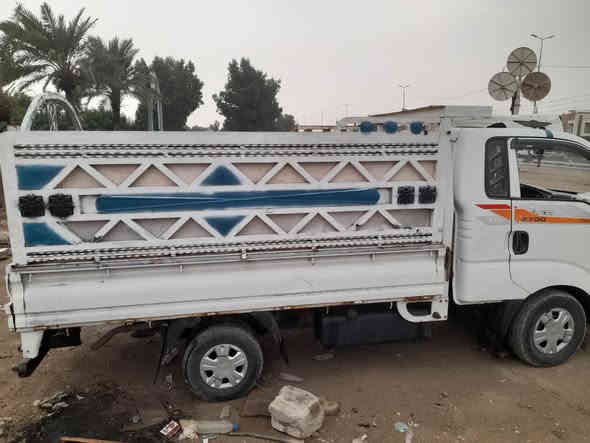 محجر للبيع  مال كيه حمل بومه نضيف مكان نجف  سعر  ٢٥٠ وبيهه مجال  شراي يتصل على رقم  مكلف بل نشر    ***********
