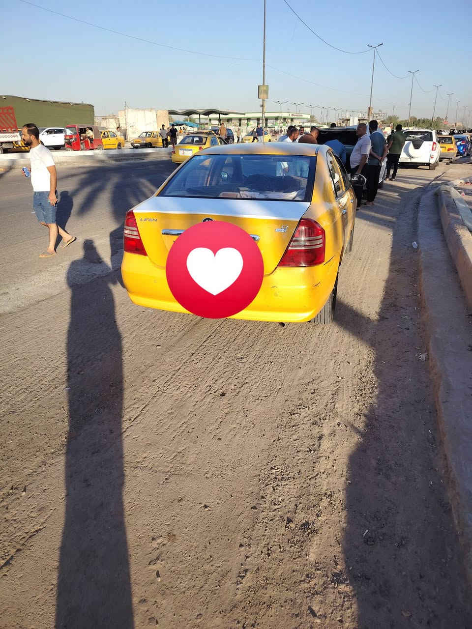 سلام عليكم ليفان 620 موديل 2013السيارة بلادي كير ومكينة لاتنقيص ولاتبخير كير عادي صدر جديد تخم تاير رقم انكليزي سنوي جديد  السعر 43 مكاني بغداد الكريعات بادره *********** اؤ ***********
