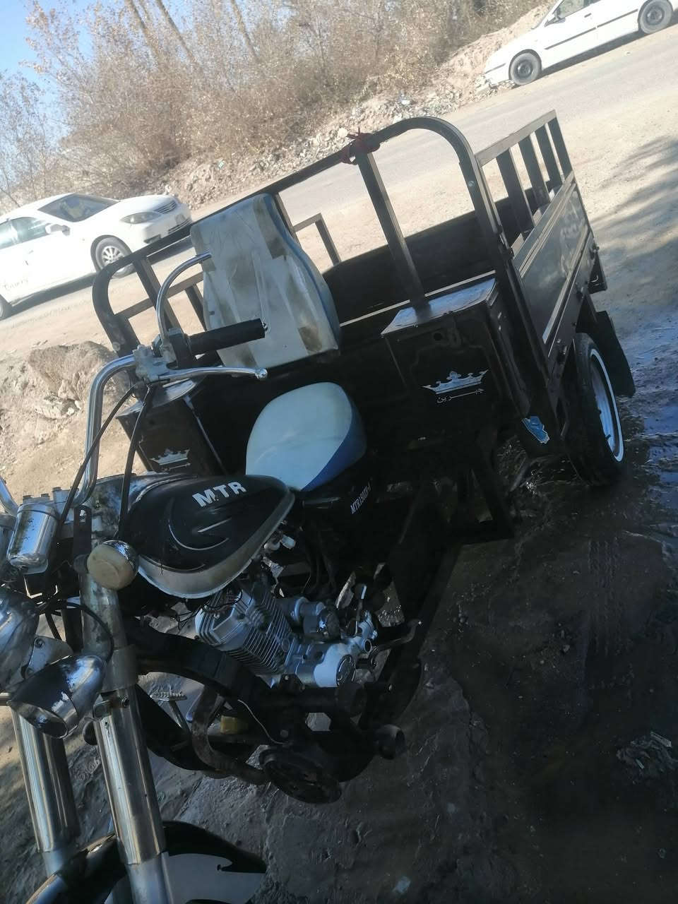 سلام عليكم ستوته امتي ار للبيع مديل 20 اكسن مقفل تواير خطه دراجه مكفوله ماناقصه شي مليون 650 وبيه مجال مكان كوفه رقمي ***********
