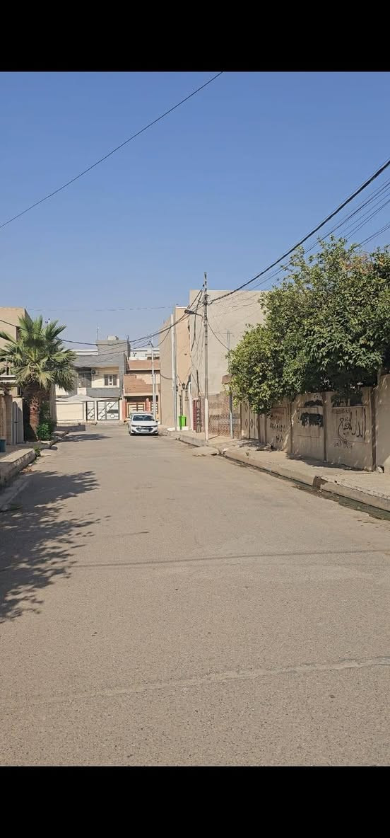 🏦  عروض مكتب بيت الأركان للعقار  🏦

دار للبيع في حي الإعلام مساحة ٢٤٠م 

الواجهة ١٢ م العمق ٢٠ م الاتجاه شروق 

عرض الشارع ١٢ م البيع بحساب الأرض 

الموقع الإعلام قرب نادي نينوى الرياضي 
🏦                                                  🏦
السعر على التليكرام https://t.me/alarkan_1
للاستفسار مراجعة مكتب بيت الأركان للعقار 

نستقبل عروض العقارات الإتصال على الأرقام 

*********** / *********** / *********** 🏦
