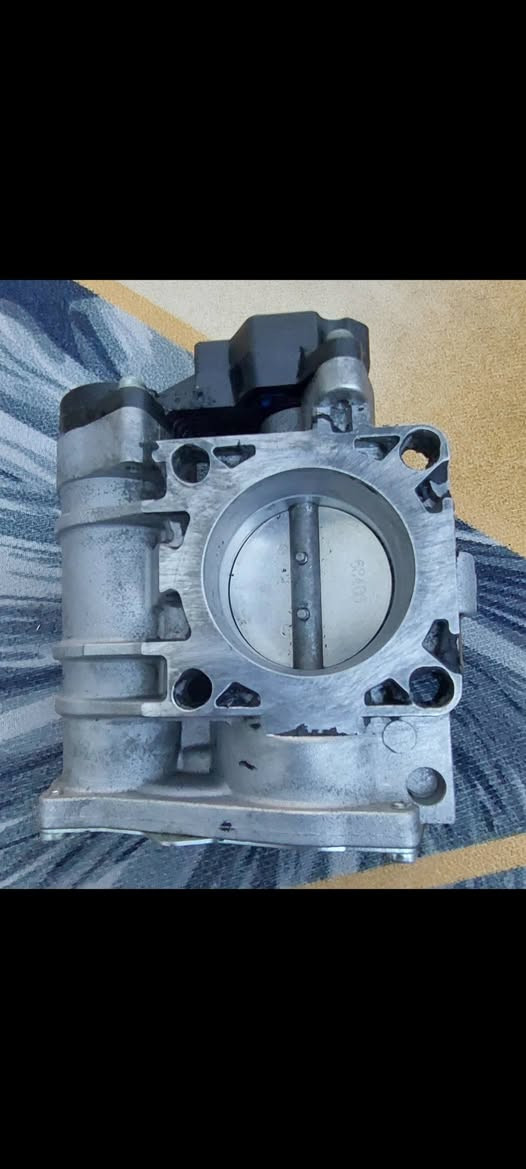 سلام عليكم
رمضان كريم عليكم 
اخوان جويتر سوزوكي مال  فورنزا تفصيخ يرهم من 2006 2007 2008  2009 على كل مكاين الفورنزا الله شاهد ورقيب عليه شغال كلشي مابيه سعر مناسب 55الف  روح للطالبيه يبيعوه 90 الف اذا مو اكثر  عندي خدمه توصيل داخل بغداد فقط
***********
