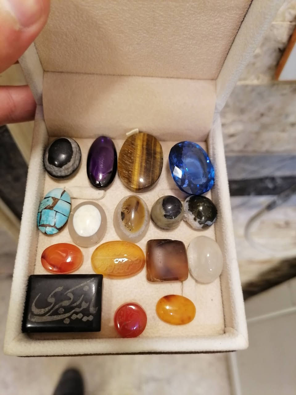 السلام عليكم
أحجار كريمه ومشروطات
البيع شلع سعرهن ٦٠ الف جوه سعرهن
المكان النجف الاشرف ويوجد توصيل


**إذا كنت صاحب هذا الإعلان وتريد حذفه لأي سبب، رجاءا أرسل رسالة إلى الدعم الفني**