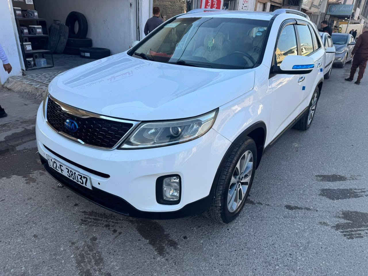 سلام عليكم سورنتوا للبيع 2014 فول مواصفات بصمه كشنات جلد  خلفيه  رقم أربيل دولي سنويه وهزه جديد السياره بردات بلادي بجامات الوره اشاير بلمري مري شفط تحكمات استيرن نضام ايكو وسبورت وعادي سياره مكينه 4 سلندر السعر 165 وبيها مجال للشراي مكان السياره موصل الاستفسار الاتصال على الرقم
***********
***********
