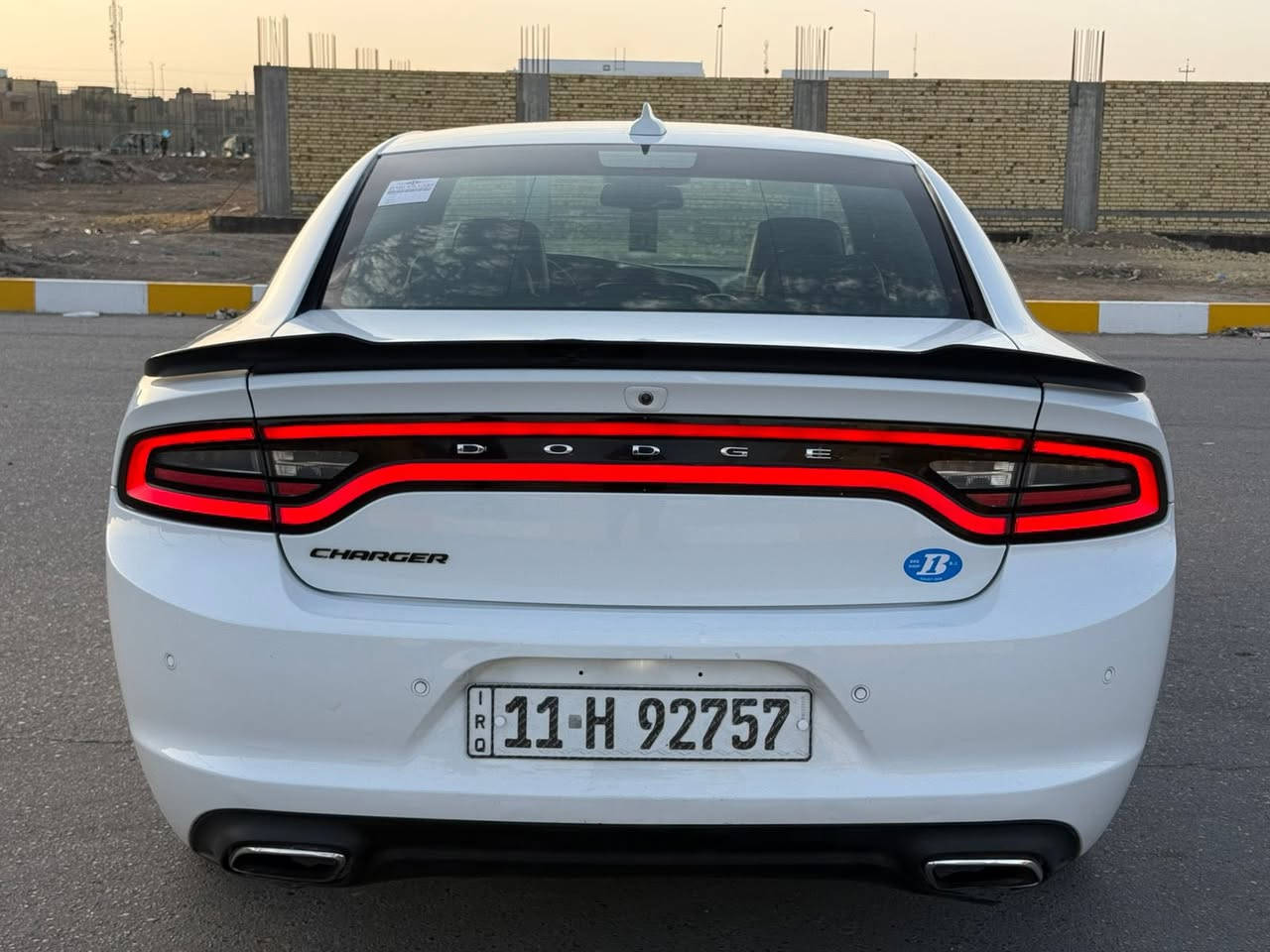 شارجر 2019 اصل وارد امريكي رقم بغداد بسمي حادثه بس بنيدمبدل اصلي فول مواصفات كشنات جلد حظن تدفئه تبريد بالكشنات الاماميه شاشه جبيره تشغيل عن بعد كامره خلفيه حساس خلفي السياره  شاشه ودشبول سياره جديده حيل و ما متعوبه السعر 225 مكان السياره ناصريه المركز للاتصال ***********
