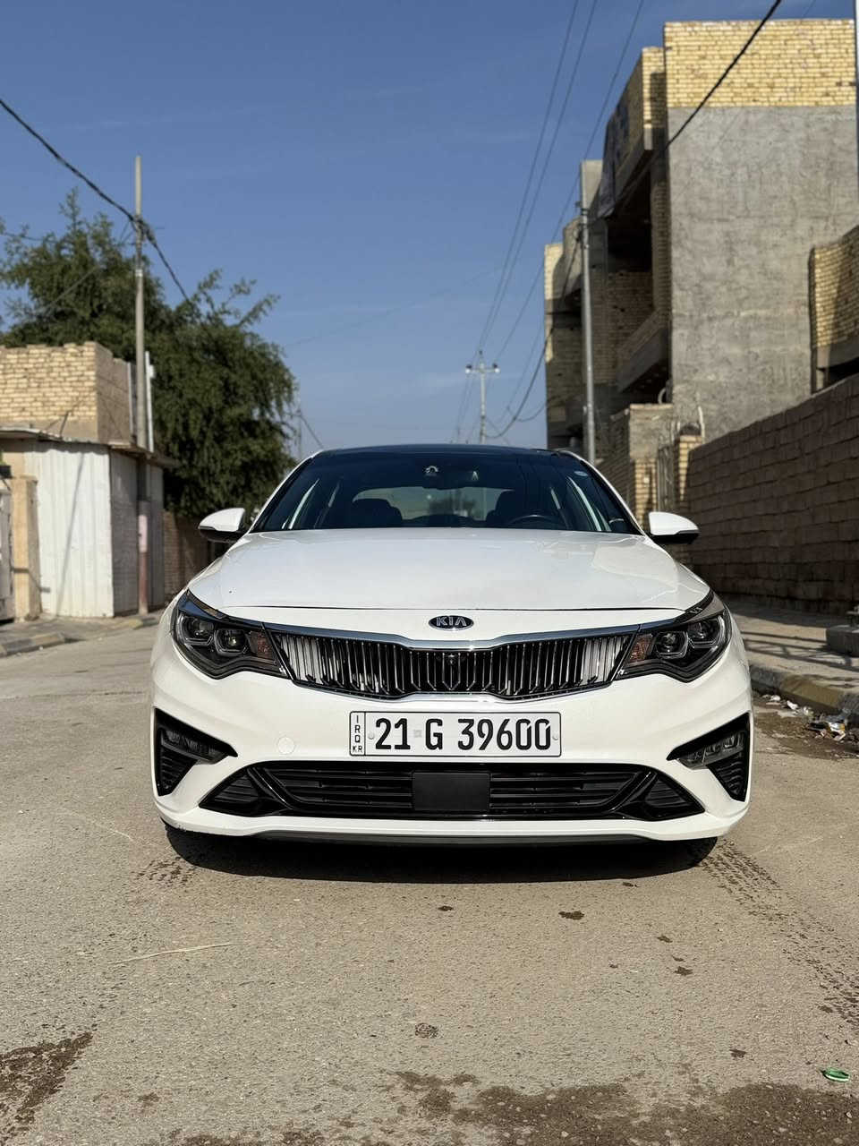 اوبتيما اعلى فئة  SXL فول الفول مواصفات
‎الموديل:2019
‎المواصفات :-
داخل لون اسود
2 - gdiمحرك 2000 توربو 
‎3 -  نضام ترحيب عند الاقتراب 
‎4 - بصمة  صندوق جنطه كهرباء
‎5 - الداخل مطعم نيكل بلادي 
‎6 - بنوراما ثلاث طكات
‎7 - شاشة كبيرة + اندرويد 
‎8 - نضام ابل كار بلي في الشاشه 
‎9 - 5 كامرات دوارة خلفية وجانبيه واماميه 360  
‎10 - حساس خلفي
‎11 - مري شفط  
‎13 - حاكية   
‎15 - تبريد بيانو شاشة
‎16 - مري قلابة مع البك نضام الاوتو
‎17 - فول تحكم سيرن جهتين 
‎18 - مثبت سرعة Cruise Control
‎19 - كشنات جلد 
‎20 - كشنات كهرباء الامامي 2
‎21 - خزن ميموري وضعتين للكشنات
‎22 - تدفئة ستيرن
‎23 - تبريد + كشنات اماميه
‎24 - رادار جانبي + خلفي +امامي
‎25 - تبريد قطعتين منفصل
‎26 - تدفئة كشنات امامي خلفي 
‎27 - لد امامي نهاري + لد ليلي + بروجكترات LED
‎29 - صندوق ذكي عند الاقتراب ينفتح
‎30 - حساس ايطارات
‎31 -شاشة اضهار وتنبية الاعطال
‎32- جي بي اس + بلوتوث Usp 3 مخارج
‎33 - ثلاث وضعيات قيادة Eco + Normal + sporT
‎34- ويل كب كروم
‎37 - نضام مانع انزلاق Abs 
‎38 - هوائيات الدعامية  
‎39 يدات الباب اضائة + ترحيب 
‎40 - كشافات ليلي نهاري
‎41 - حساس ضغط ايطارات 
‎42 - نضام الثبات الاكتروني
‎43 - ستيرن متعدد الوضعيات
‎44 - كير طيارة 6 نمر 
‎45 - كشاف ضباب 
‎46 - ماسحات حساسة تعمل عند الامطار بوضع الاوتو
‎47-سيستم صوت 10 سماعات + سبوڤر امامي وخلفي نوع Harman/Kardon
‎48-بردات بلاديه بالبوب.      
‎49- شاحن هاتف دسلكي + لاسلكي
سيارة خير من الله محرك وكير وتبريد ثلج كفالة بشرط الستفسار تصال علا هذا الرقم ***********
تخم تيارات جدد بسمي رقم سليمانيه سعر بيه مجال 155
