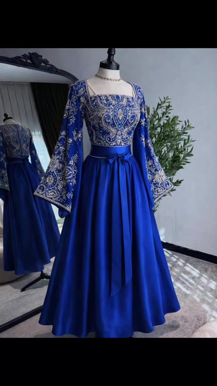 🎨🎨 الألوان :-كما معروضه 
فستان دااابل ايطالي كوالتي 
قياس  38 40 42 44 46 48
خدمة توصيل لجميع محافظات العراق 
R


**إذا كنت صاحب هذا الإعلان وتريد حذفه لأي سبب، رجاءا أرسل رسالة إلى الدعم الفني**