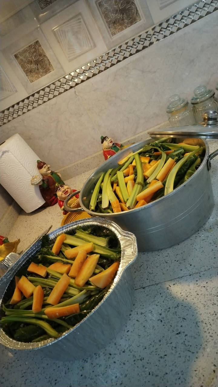 رمضان مبارك عليكم وعساكم من عوادة 
مطبخ ماما حوا بكربلاء البويات مقابل اسواق البرتقالة 
يقدم لكم كل ماتحبونه اكل بيت بيد ماما حوا اطبخ 
شرقي شاميات خليجي وتلكة عندي كل انواع الاكلات الخليجية والبصراوية حبوبي *********** علوية حوا
