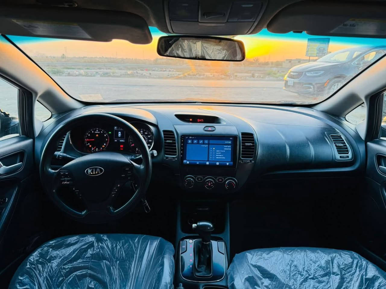 السلام عليكم
للبيع 

كيا فورتي موديل2017

مرقم ذي قار مداور ثاني يوم

ضرر بنيد فقط بدون عابر

مكينه 2000 دوش 

سعر 115$وبيه مجال 

العنوان المثنى الرميثه معرض اثير الجياشي

التواصل ***********
