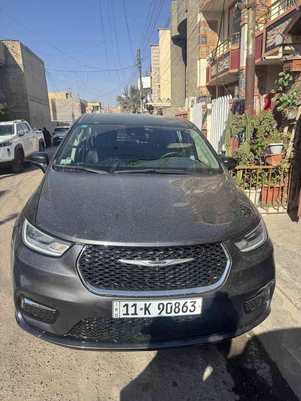 السلام عليكم باسفيكا تورنكL 2023 بلكن هايبرد
كرايسلر باسفيكا موديل ٢٠٢٣. ضرر جاملغ امامي مبدل وبنيد ماشية 27 الف كيلومتر سيارة كلشي على وضع الشركة 

مواصفات

محرك ٦ سلندر ٣٦٠٠ بانزين وهايبرد وبلكن

كير ماوس ٩ نمر    

كشنات سياحي 

لايت بك لايت لد

اوتو لايت عالي ناصي

ابواب كهرباء مع صندوق كهرباء

كشنات جلد

تدفئة كشنات و ستيرن 

كشن خزن

شاشة كبيرة مع شاشة اعطال

عداد دجتال

كامرا خلفي بلاد دوارة

حساس خلفي بلاد مانع اصطدام

كار بلي  واندرويد اوتو

منافذ USB وتايب سي بالامام وبالخلف

رادار امامي خلفي 

نقطة عمياء

هيترات بالمراية الجانبية

تحديد مسار

اوتو ستوب 

اوتو ستارت

تشغيل عن بعد

 والسيارة حته شادلها درع من الاسفل مال انڤيرتر يعني تنسا الطسة وكلشي مامن على السيارة وماشاء الله خير من الله حته صرف بانزين ماكو اقتصادية واعتمادية والسيارة بالواقع احلى من الصورة ونصبتها كذلك 

السعر  250 وبيها مجال اتصل وتدلل تشلع عيوني
***********
