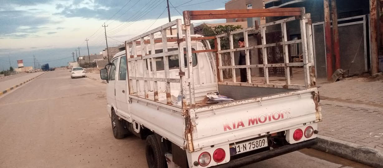 🟢🟢🟢 السلام عليكم
كيا بنكوا موديل ١٩٩٥ م للبيع ما ناقصها أي شيء *********** مهند أبو مروان 🔴🔴🔴 .
